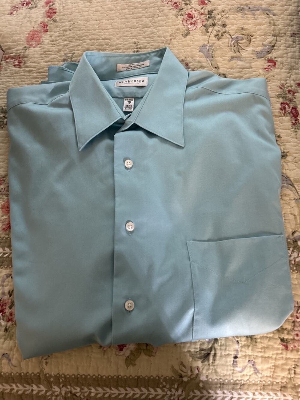 Mens Dress Shirt Van Heusen 18.5 34/35 XL Wrinkle Free Stain Shield Light Blue